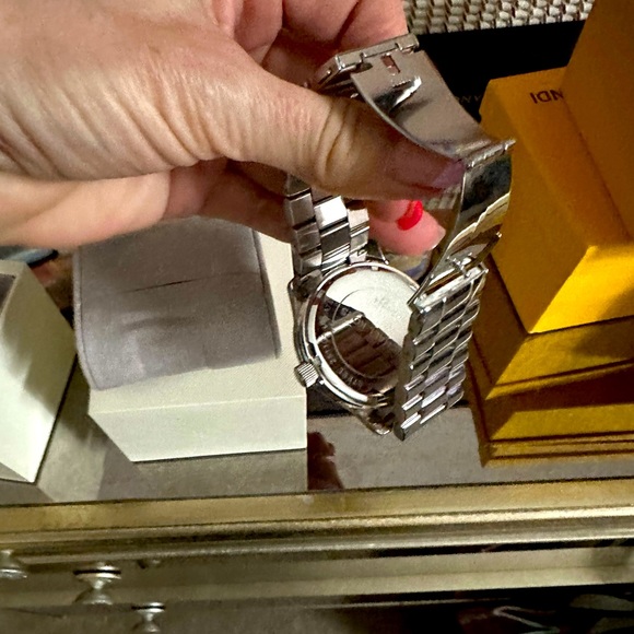 Michael Kors Runway watch - Picture 1 of 4